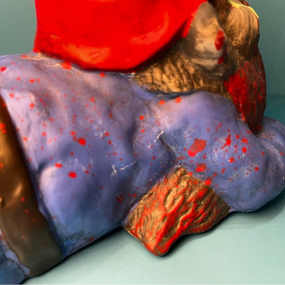 ThumbsUp! Zombie Gnome Crawler with GITD Eyes - Picture 7 of 10